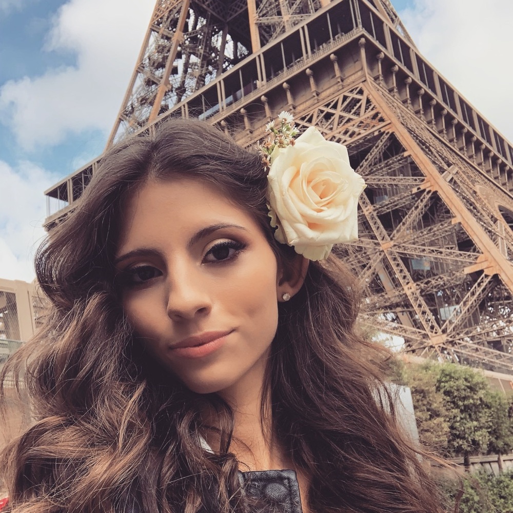 Meet your Posher, Alyssa